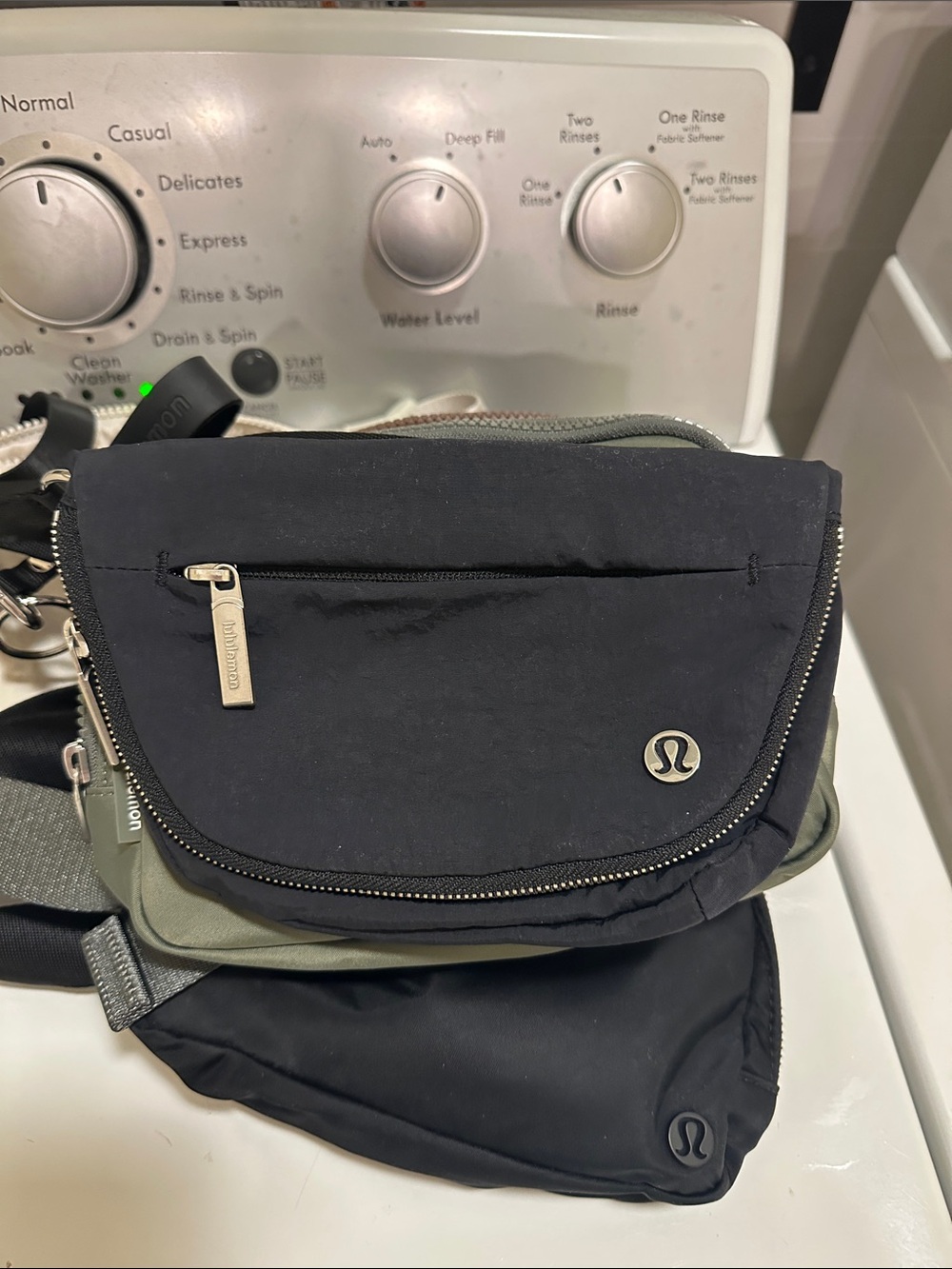 lululemon athletica Black and Olive Green Belt Bag
